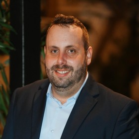 עורך דין גל בוז'יקובסקי